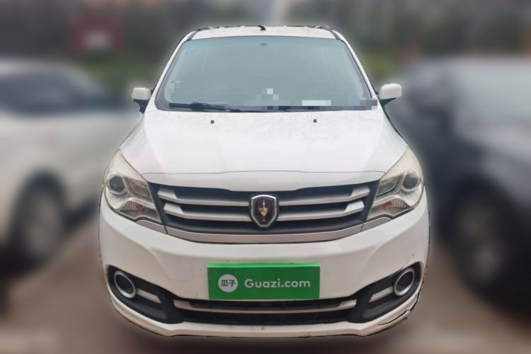 Used Jinbei 750 2015 1.5L Luxury Model Front
