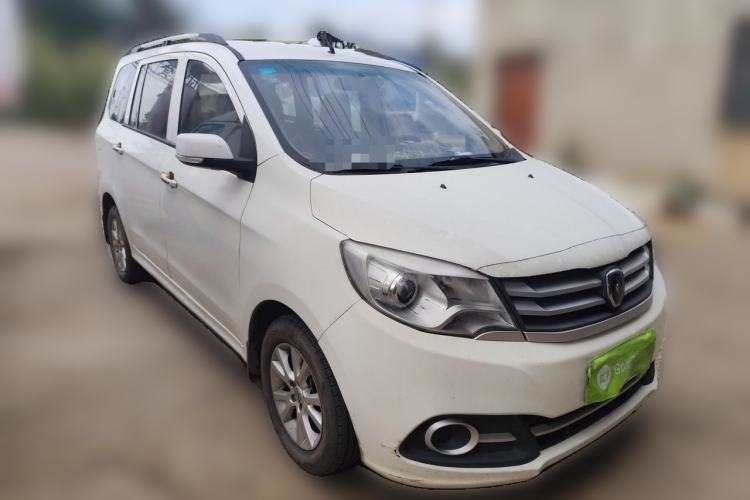 Used Jinbei 750 2015 1.5L Comfort Model Front Right 45 Deg