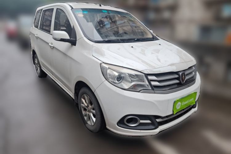 Used Jinbei 750 2015 1.5L Comfort Model Front Right 45 Deg