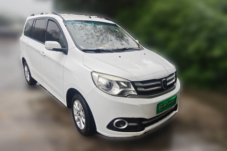 Used Jinbei 750 2015 1.5L Comfort Model Front Right 45 Deg