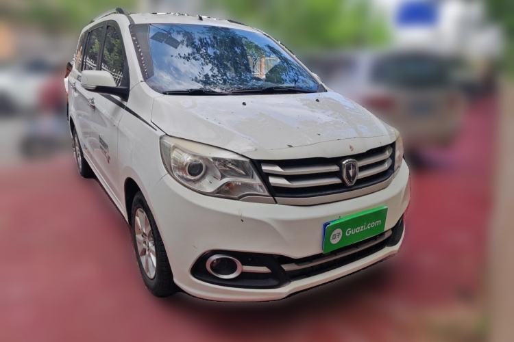 Used Jinbei 750 2015 1.5L Luxury Model Front