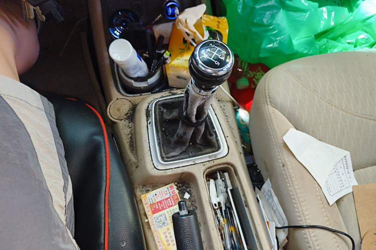 Used Jinbei 750 2015 1.5L Luxury Model Gear Lever