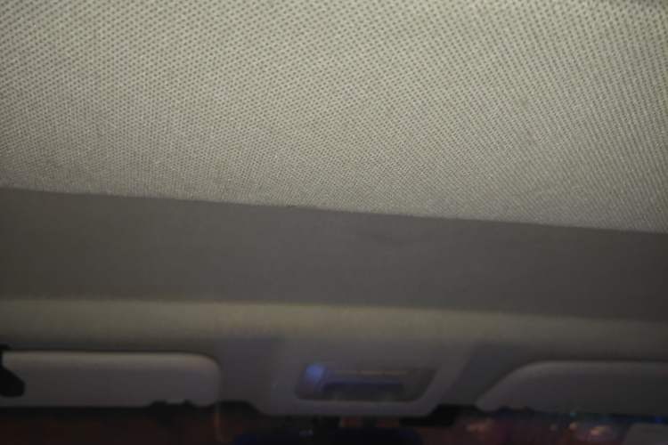 Used Jinbei 750 2015 1.5L Luxury Model Headliner