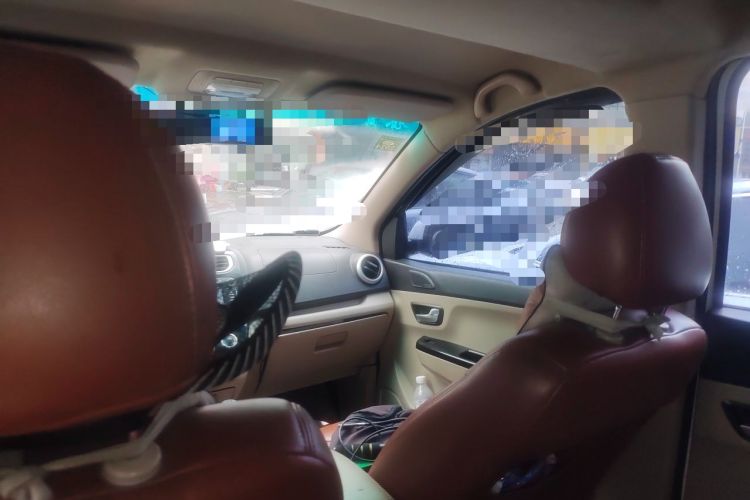 Used Jinbei 750 2015 1.5L Luxury Model Headliner