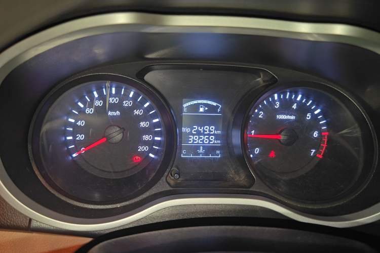 Used Jinbei 750 2015 1.5L Luxury Model Instrument Cluster