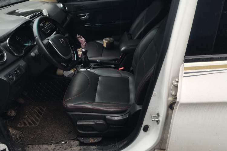 Used Jinbei 750 2015 1.5L Luxury Model Left Front Seat
