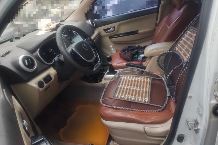 Used Jinbei 750 2015 1.5L Luxury Model Left Front Seat