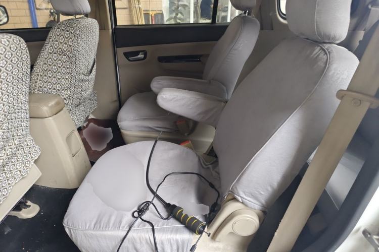 Used Jinbei 750 2015 1.5L Luxury Model Left Rear Seat