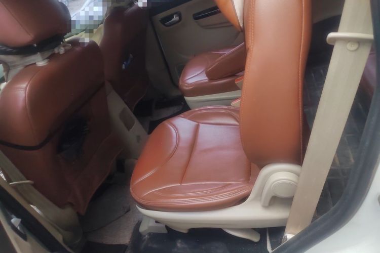 Used Jinbei 750 2015 1.5L Luxury Model Left Rear Seat