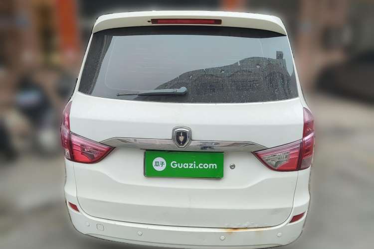 Used Jinbei 750 2015 1.5L Flagship Model Rear