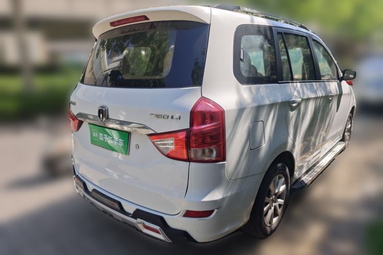Used Jinbei 750 2015 1.5L Luxury Model Rear Right 45 Deg