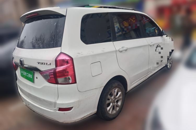 Used Jinbei 750 2015 1.5L Luxury Model Rear Right 45 Deg