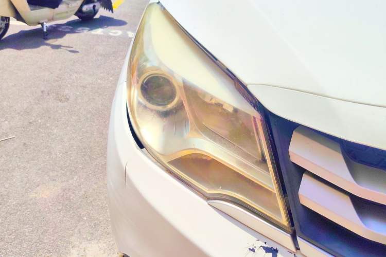 Used Jinbei 750 2015 1.5L Comfort Model Right Front Headlight