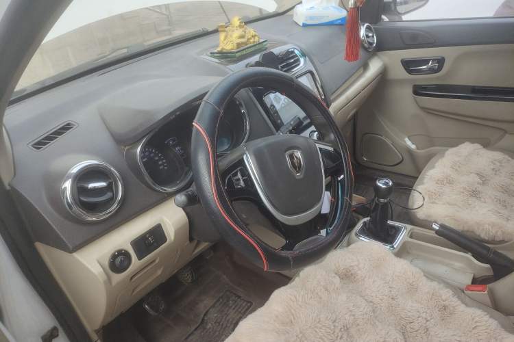 Used Jinbei 750 2015 1.5L Flagship Model Steering Wheel