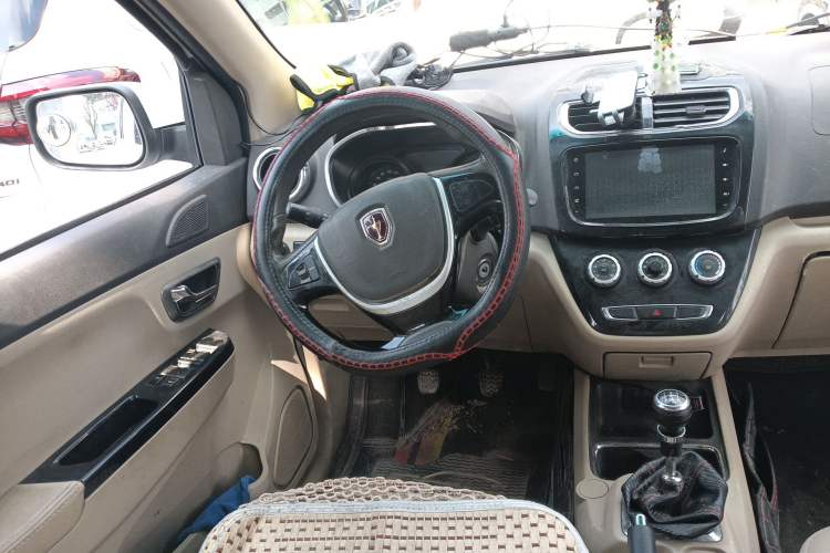 Used Jinbei 750 2015 1.5L Flagship Model Steering Wheel