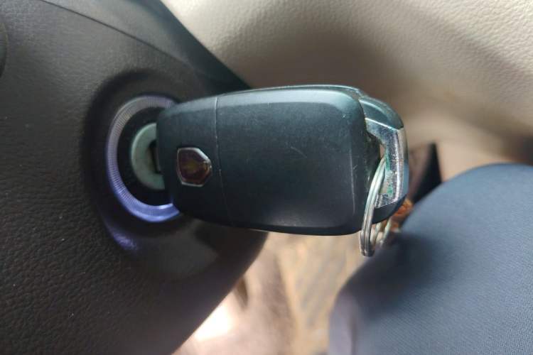 Used Jinbei 750 2015 1.5L Luxury Model Vehicle Key