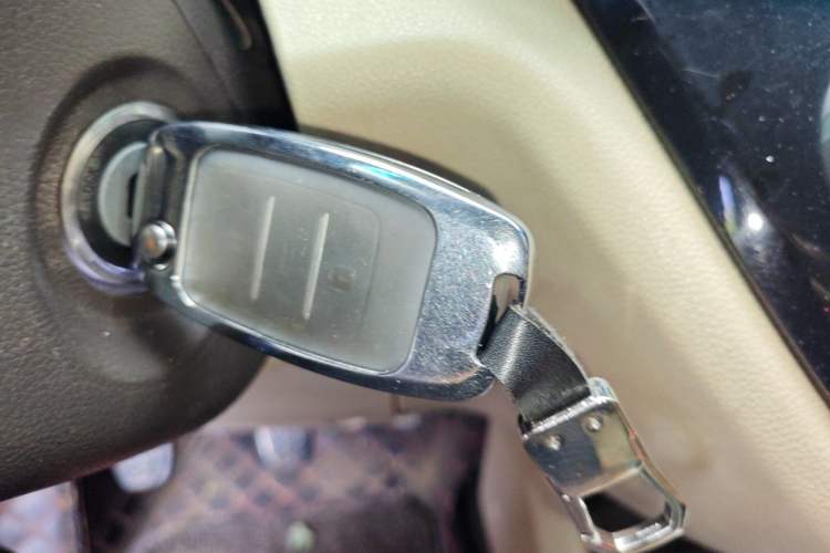 Used Jinbei 750 2015 1.5L Luxury Model Vehicle Key