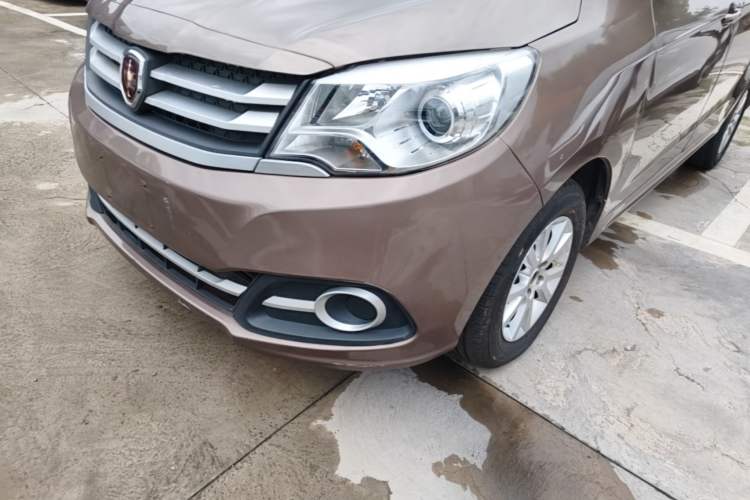 Used Jinbei 750 2016 1.5L Luxury Model Left Front Headlight