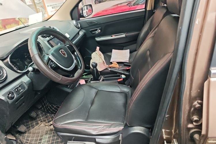 Used Jinbei 750 2016 1.5L e-Drive Version Left Front Seat
