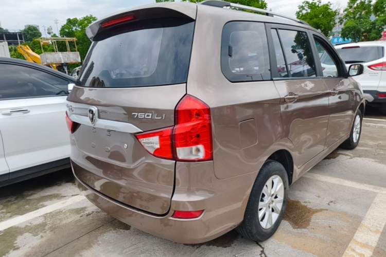 Used Jinbei 750 2016 1.5L Luxury Model Rear Right 45 Deg