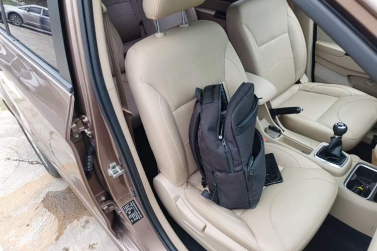 Used Jinbei 750 2016 1.5L Luxury Model Right Front Seat