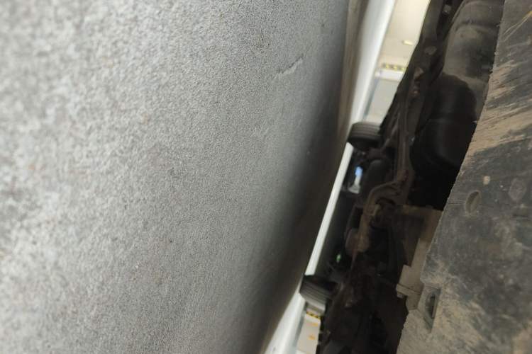 Used Jinbei 750 2016 1.5L Luxury Model Chassis Front