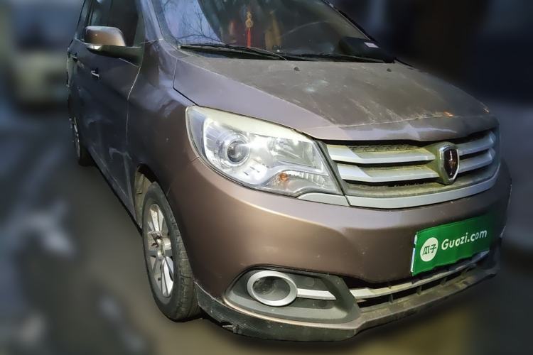 Used Jinbei 750 2016 1.5L Luxury Model Front Right 45 Deg