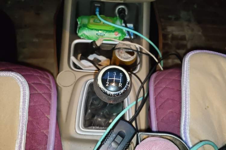 Used Jinbei 750 2016 1.5L Luxury Model Gear Lever