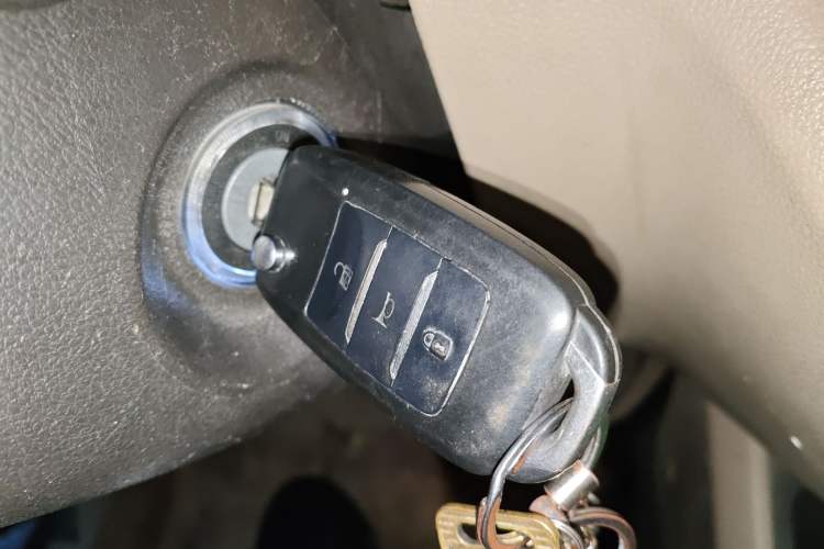 Used Jinbei 750 2016 1.5L Luxury Model Vehicle Key