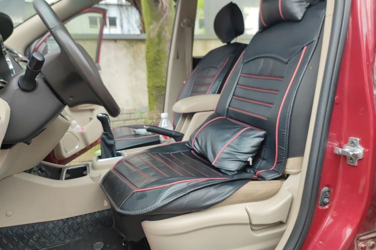 Used Jinbei 750 2016 1.5L Flagship Edition Left Front Seat
