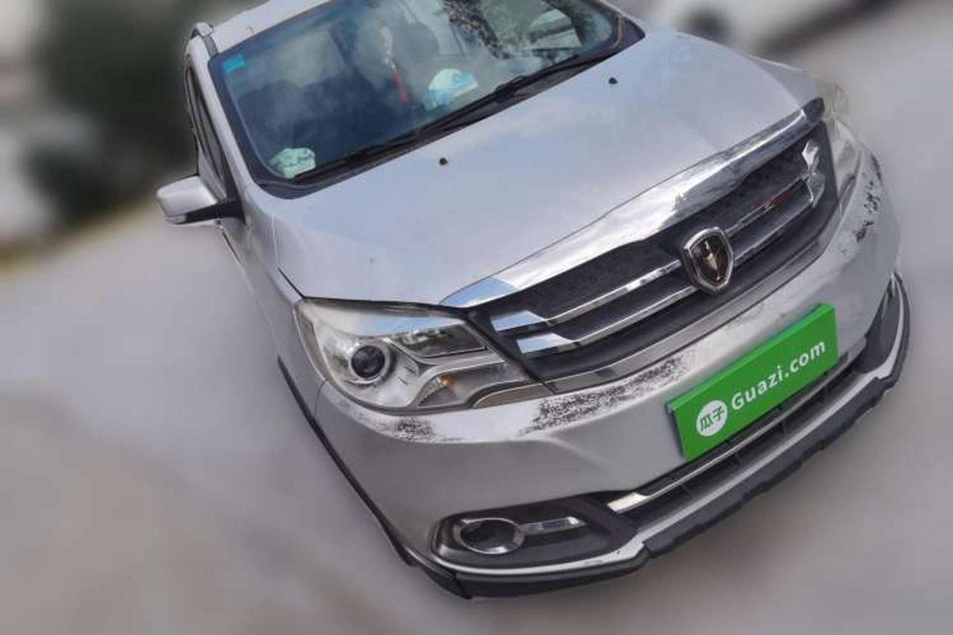 Used Jinbei 750 2016 1.5L Flagship Edition Front Right 45 Deg