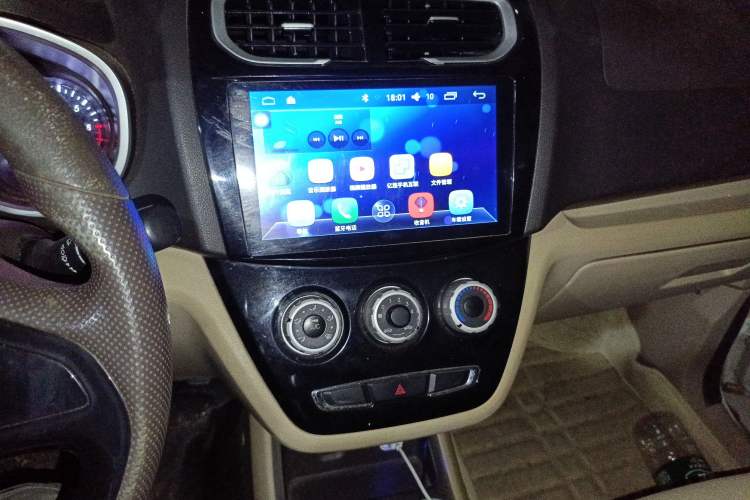 Used Jinbei 750 2016 1.5L Luxury Model Audio And AC Panel