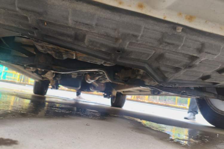 Used Jinbei 750 2016 1.5L Flagship Edition Chassis Front