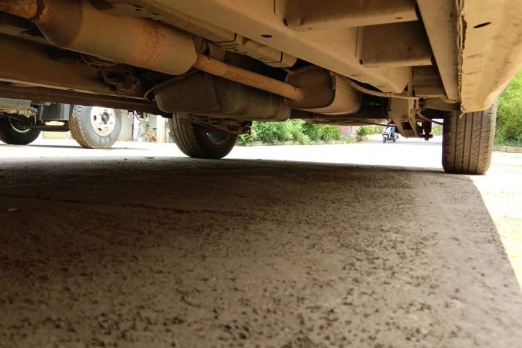 Used Jinbei 750 2016 1.5L Luxury Model Chassis Front Left
