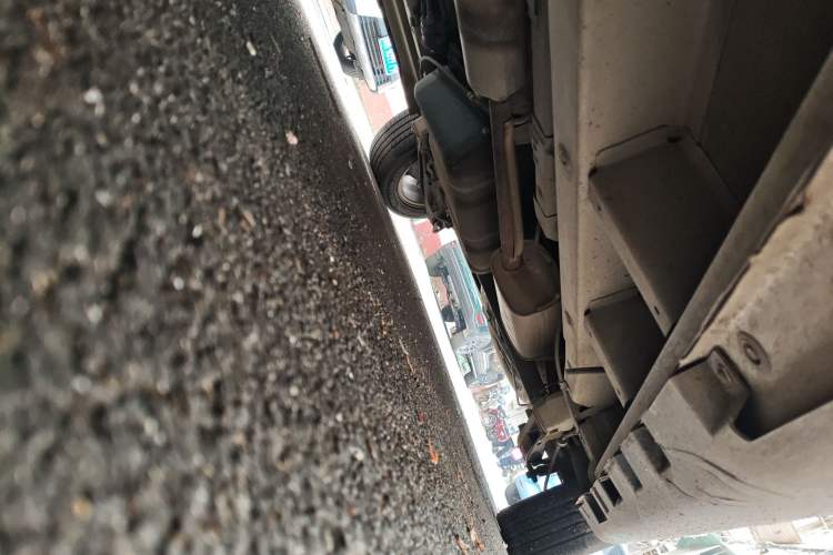 Used Jinbei 750 2016 1.5L e-Drive Version Chassis Front Left
