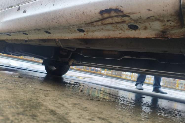 Used Jinbei 750 2016 1.5L Flagship Edition Chassis Front Right