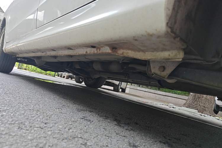 Used Jinbei 750 2016 1.5L Flagship Edition Chassis Rear Left