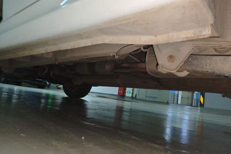 Used Jinbei 750 2016 1.5L Luxury Model Chassis Rear Left