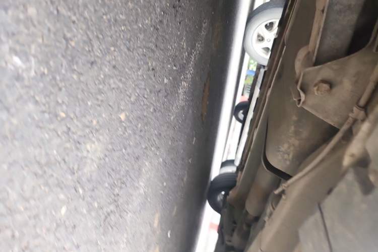 Used Jinbei 750 2016 1.5L e-Drive Version Chassis Rear Right