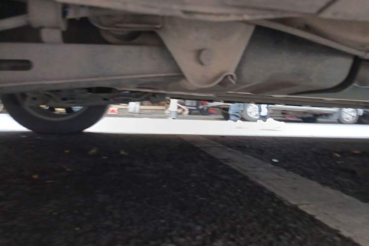 Used Jinbei 750 2016 1.5L e-Drive Version Chassis Rear Right
