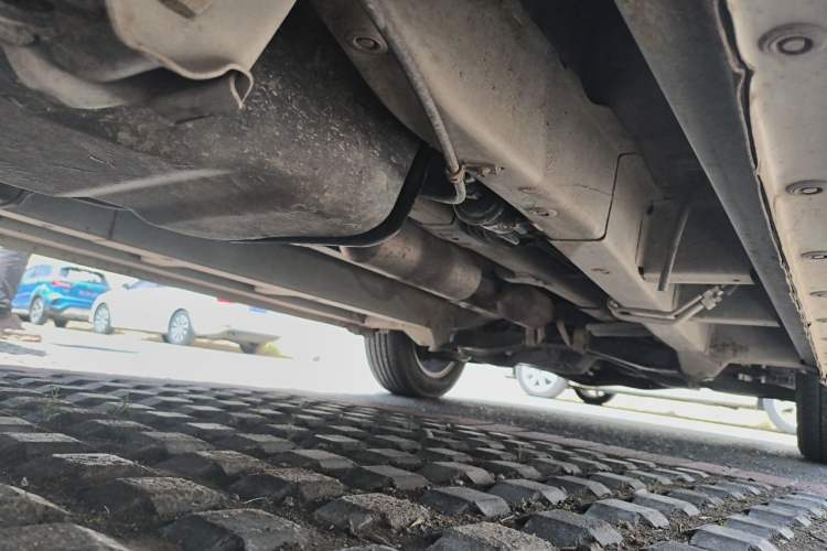 Used Jinbei 750 2016 1.5L Luxury Model Chassis Rear Right