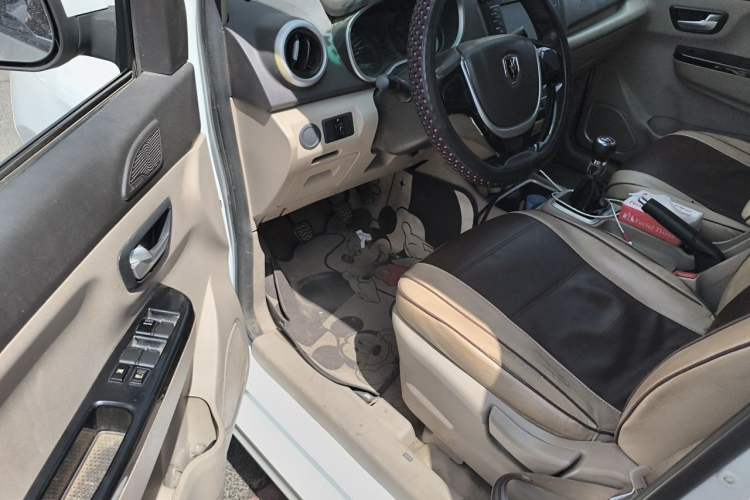 Used Jinbei 750 2016 1.5L Luxury Model Driver Seat