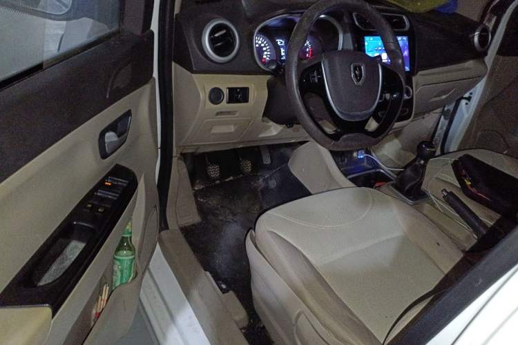Used Jinbei 750 2016 1.5L Luxury Model Driver Seat