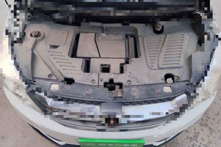 Used Jinbei 750 2016 1.5L e-Drive Version Engine Bay