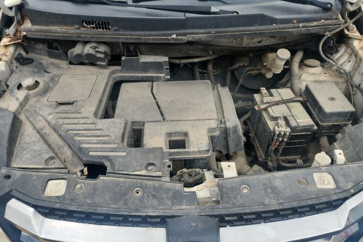 Used Jinbei 750 2016 1.5L e-Drive Version Engine Bay