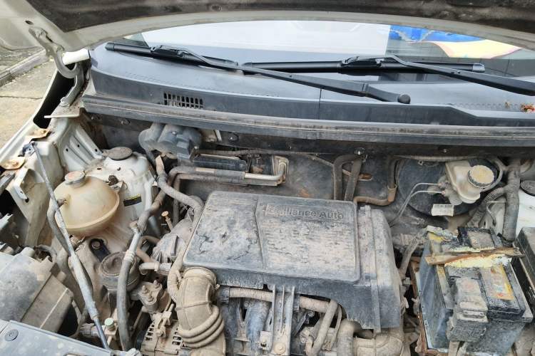 Used Jinbei 750 2016 1.5L e-Drive Version Engine Bay