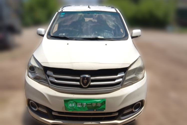 Used Jinbei 750 2016 1.5L Luxury Model Front