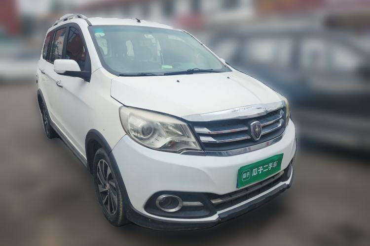 Used Jinbei 750 2016 1.5L e-Drive Version Front Right 45 Deg