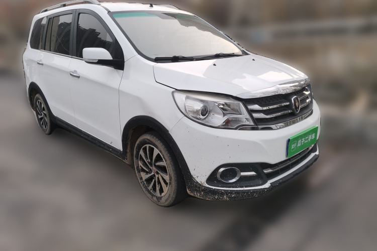 Used Jinbei 750 2016 1.5L e-Drive Version Front Right 45 Deg