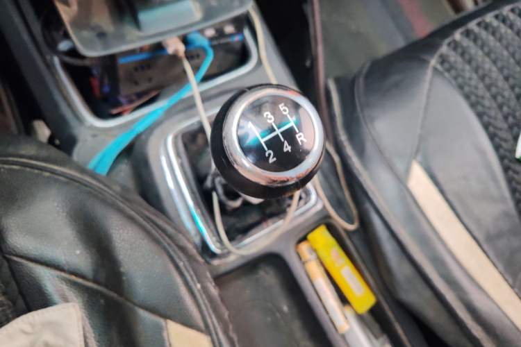 Used Jinbei 750 2016 1.5L e-Drive Version Gear Lever